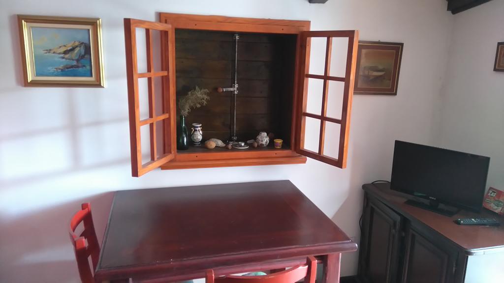 Apartments Picasso Komiža Chambre photo