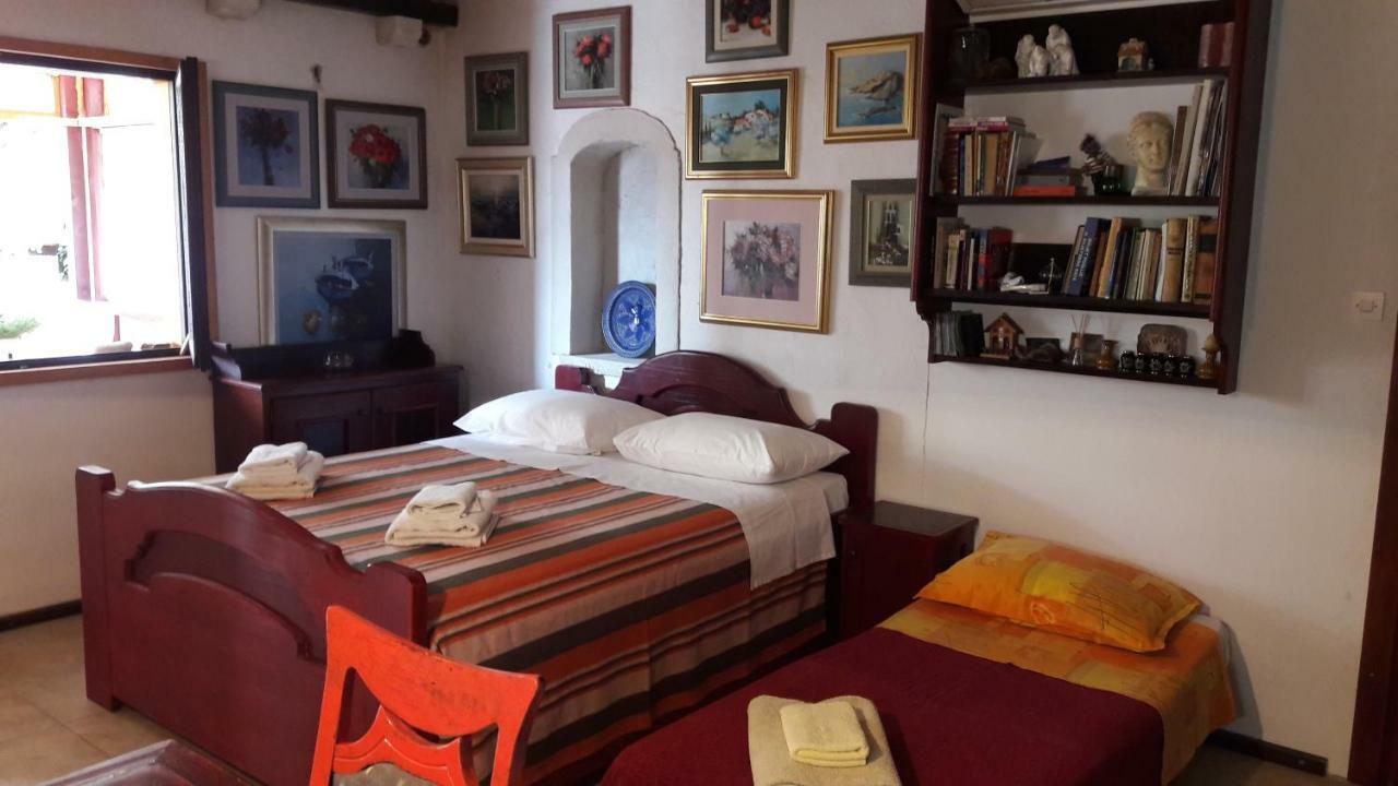 Apartments Picasso Komiža Extérieur photo