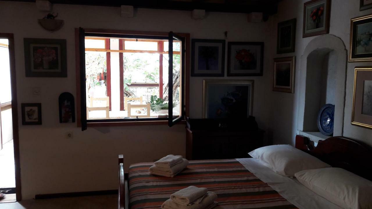 Apartments Picasso Komiža Extérieur photo