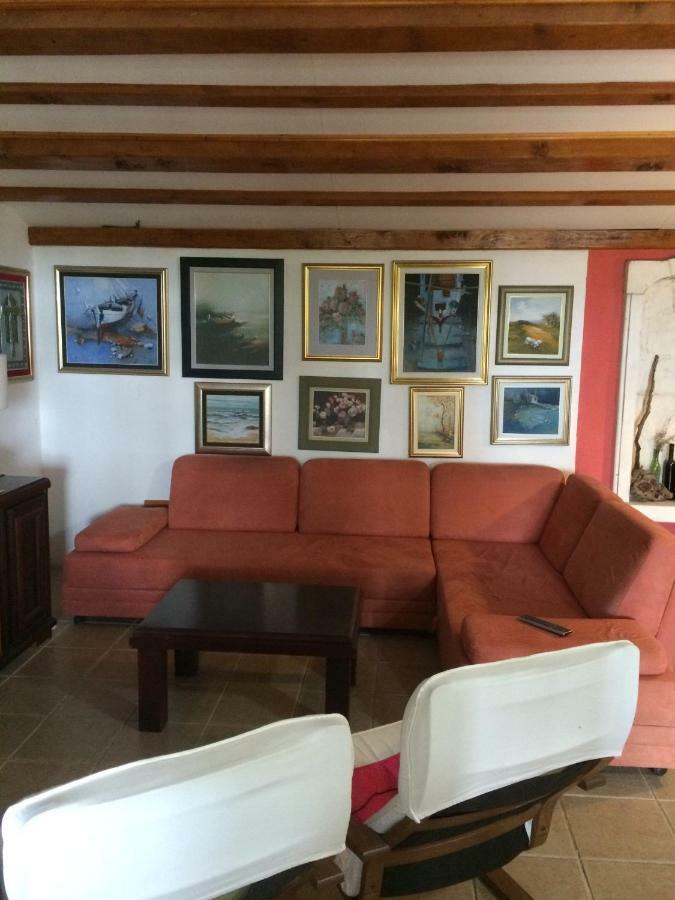 Apartments Picasso Komiža Extérieur photo